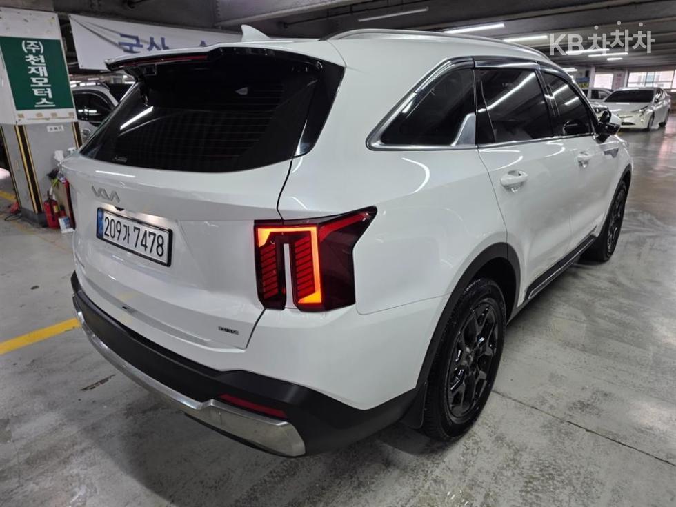 Kia Sorento — miniaturë 2