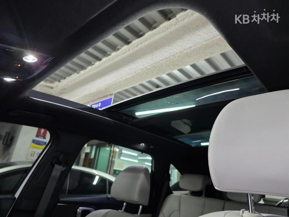 Kia Sorento — miniaturë 15