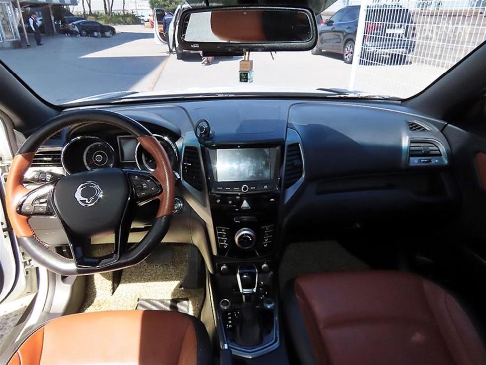 SsangYong Tivoli — miniaturë 7