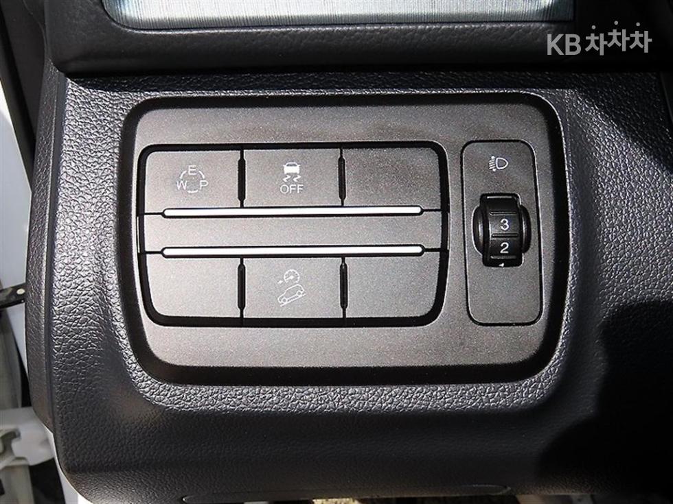 SsangYong Tivoli — miniaturë 12