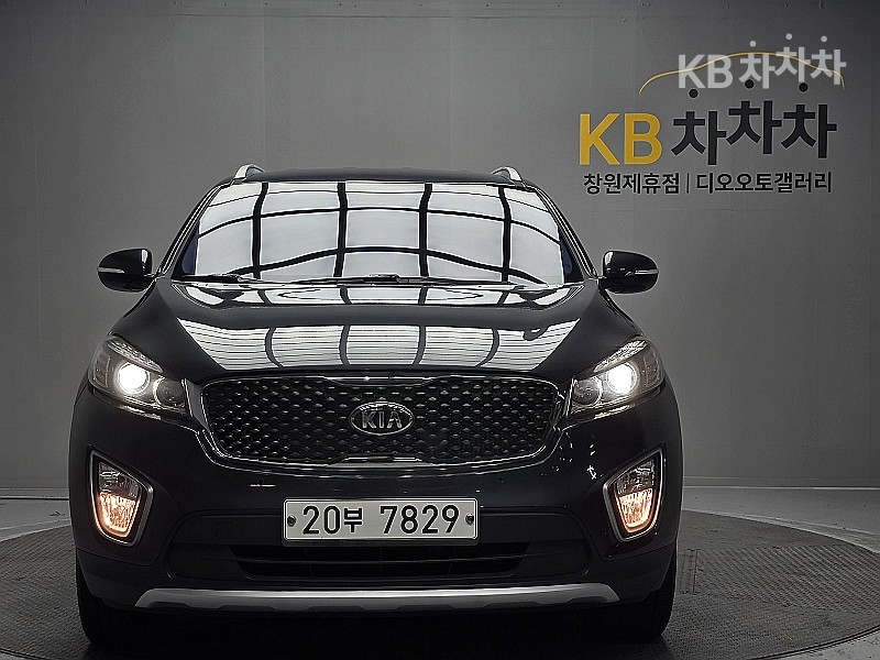Kia Sorento — miniaturë 2