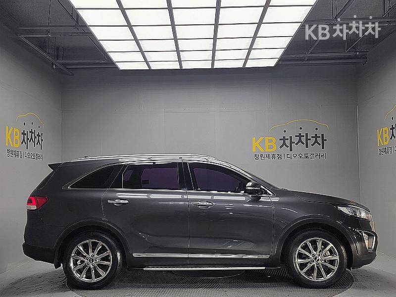 Kia Sorento — miniaturë 3