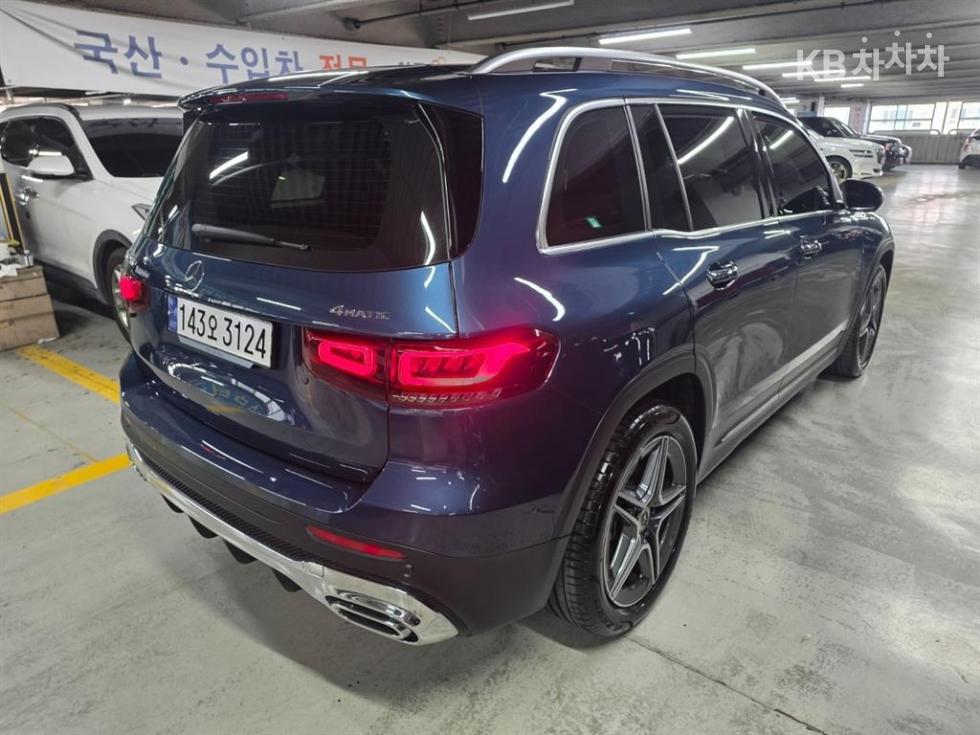 Mercedes-Benz GLB — miniaturë 2
