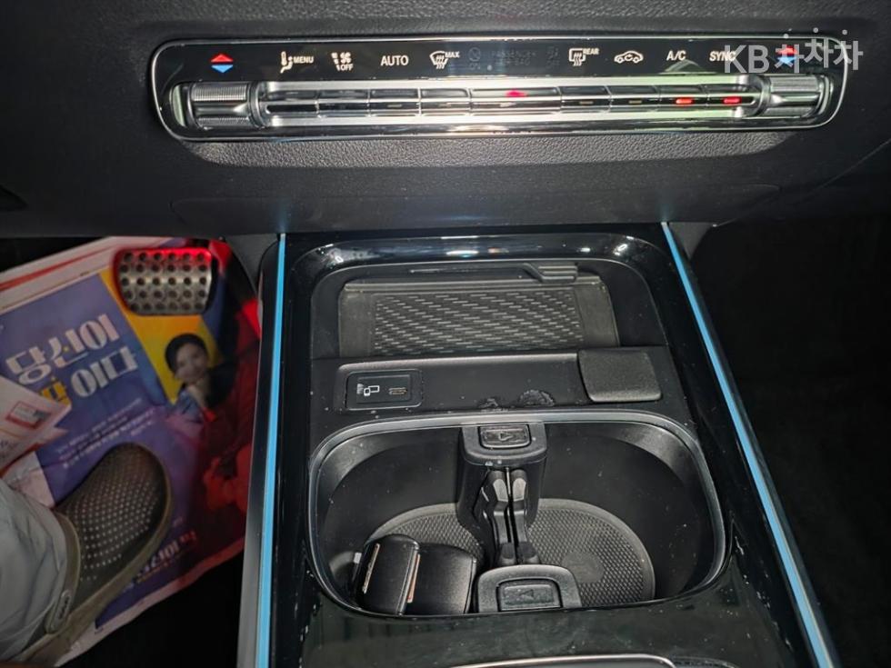 Mercedes-Benz GLB — miniaturë 14