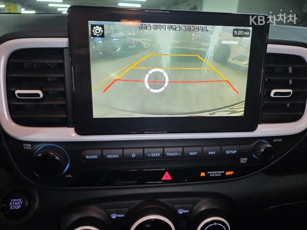 Hyundai Venue — miniaturë 12
