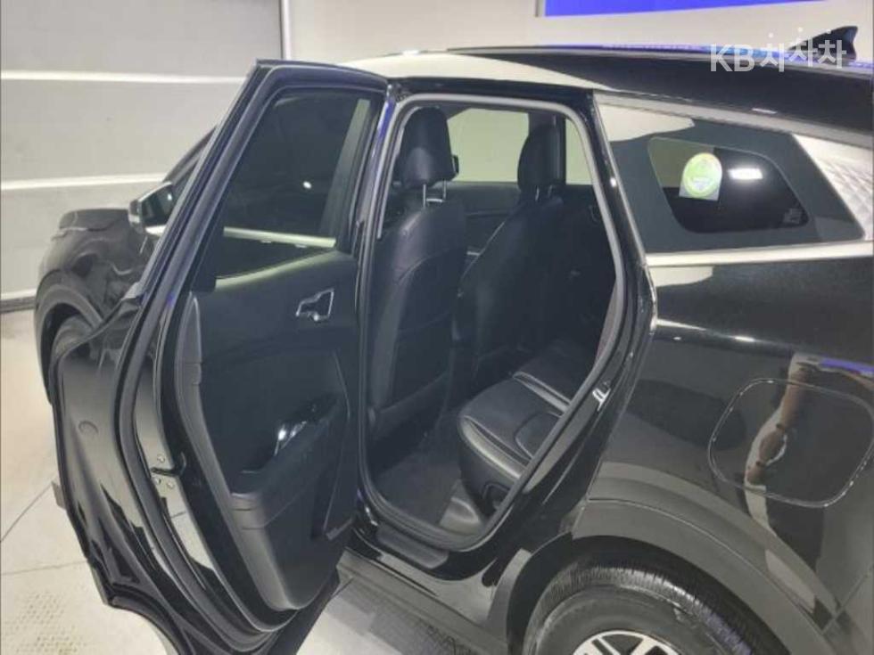 Kia Sportage — miniaturë 16