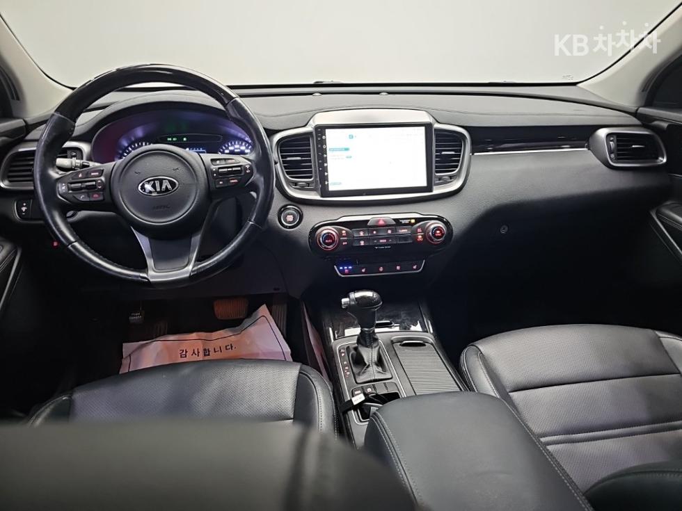 Kia Sorento — miniaturë 7