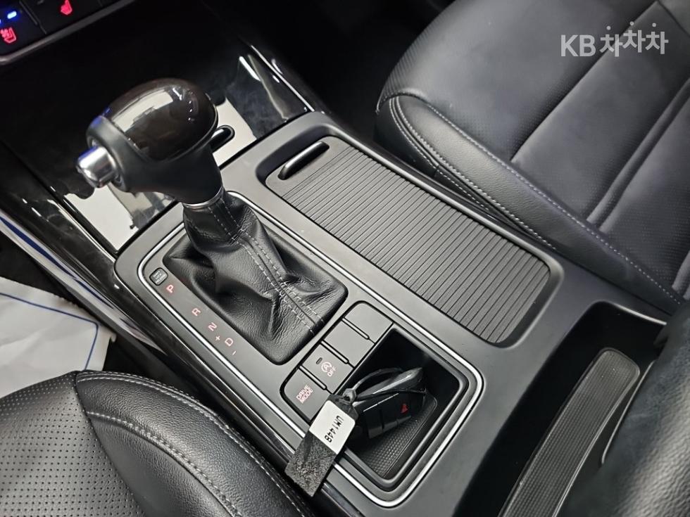 Kia Sorento — miniaturë 8