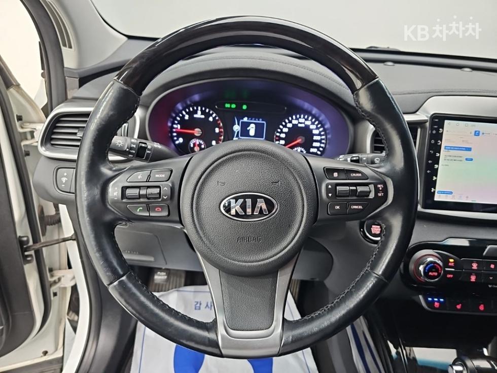 Kia Sorento — miniaturë 9