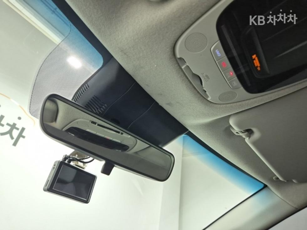 Kia Seltos — miniaturë 16