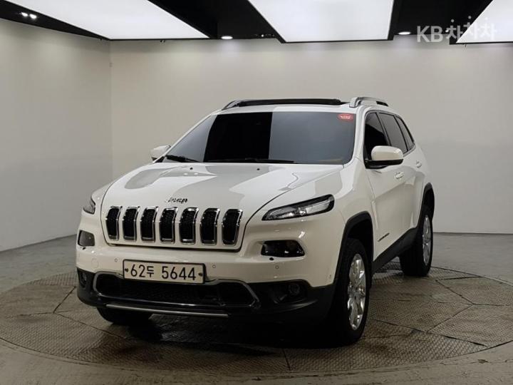 Jeep Cherokee 2.2 디젤 리미티드 — foto 1