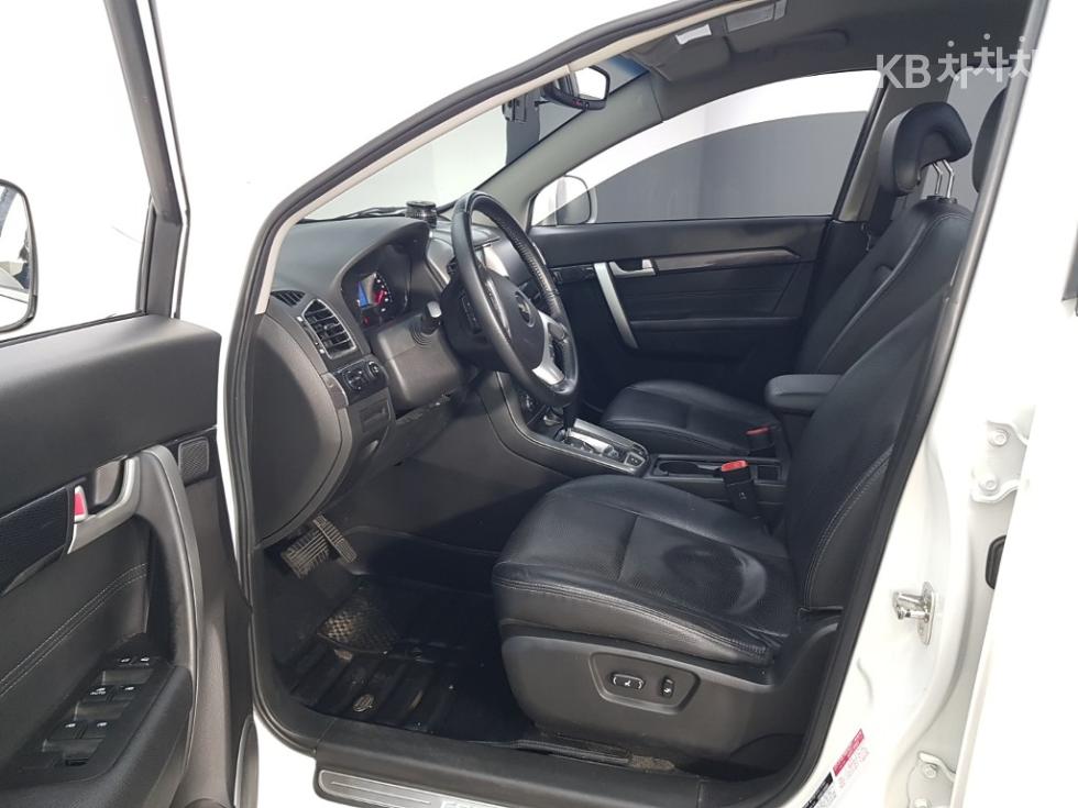 Chevrolet Captiva — miniaturë 11