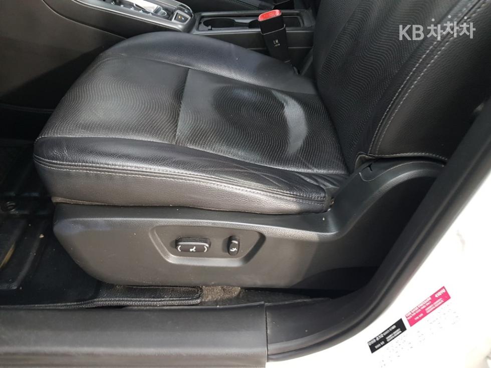 Chevrolet Captiva — miniaturë 13