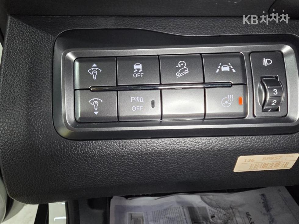 SsangYong Tivoli — miniaturë 13