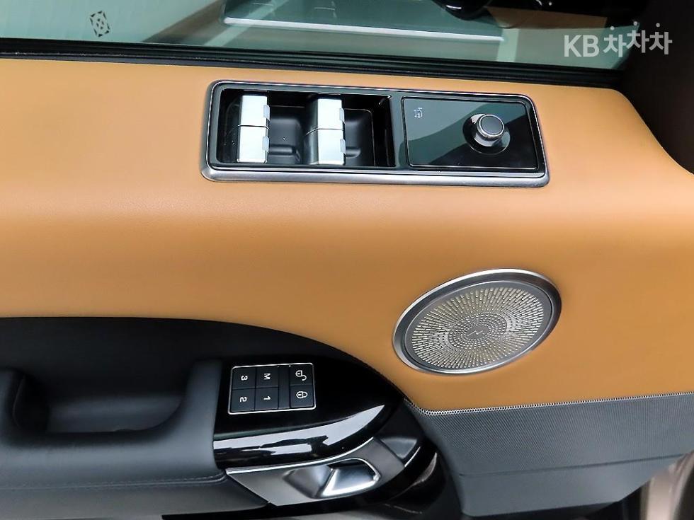 Land Rover Range Rover Sport — miniaturë 11