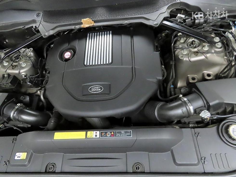 Land Rover Range Rover Sport — miniaturë 20