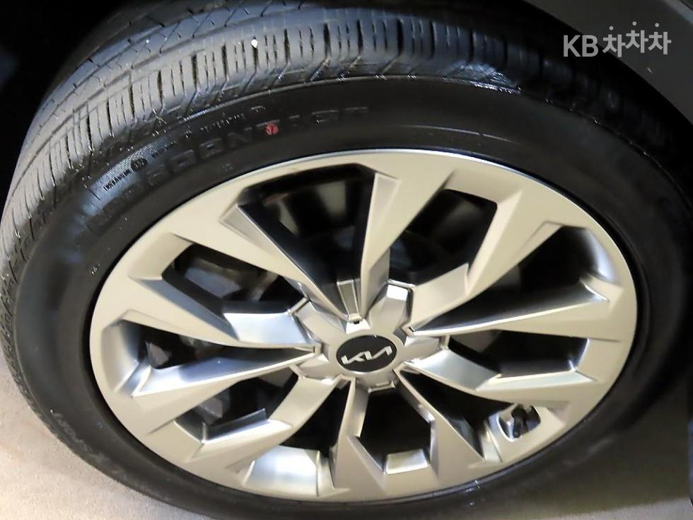 Kia Sorento — miniaturë 20