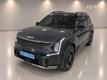 Kia EV9 AWD GT-line — foto 1