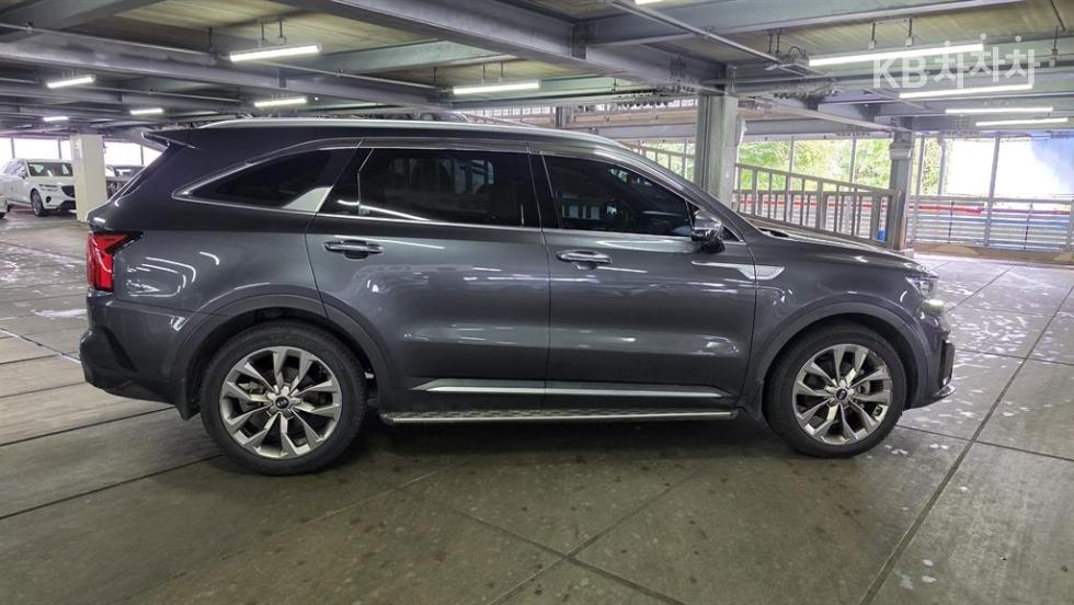 Kia Sorento — miniaturë 2