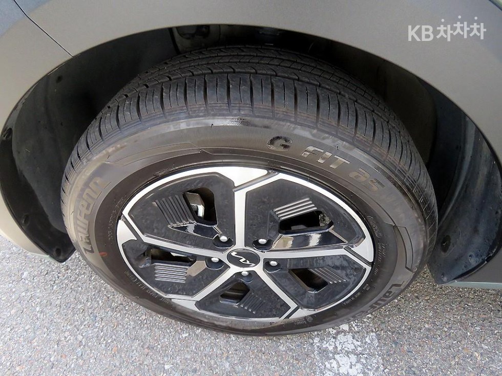 Kia Niro — miniaturë 20