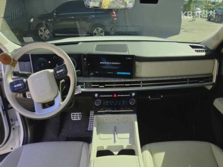 Hyundai Santa Fe 1.6T HEV 2WD 캘리그래피 — foto 1