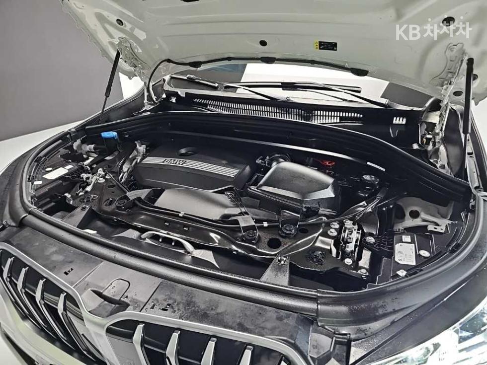 BMW X1 — miniaturë 5
