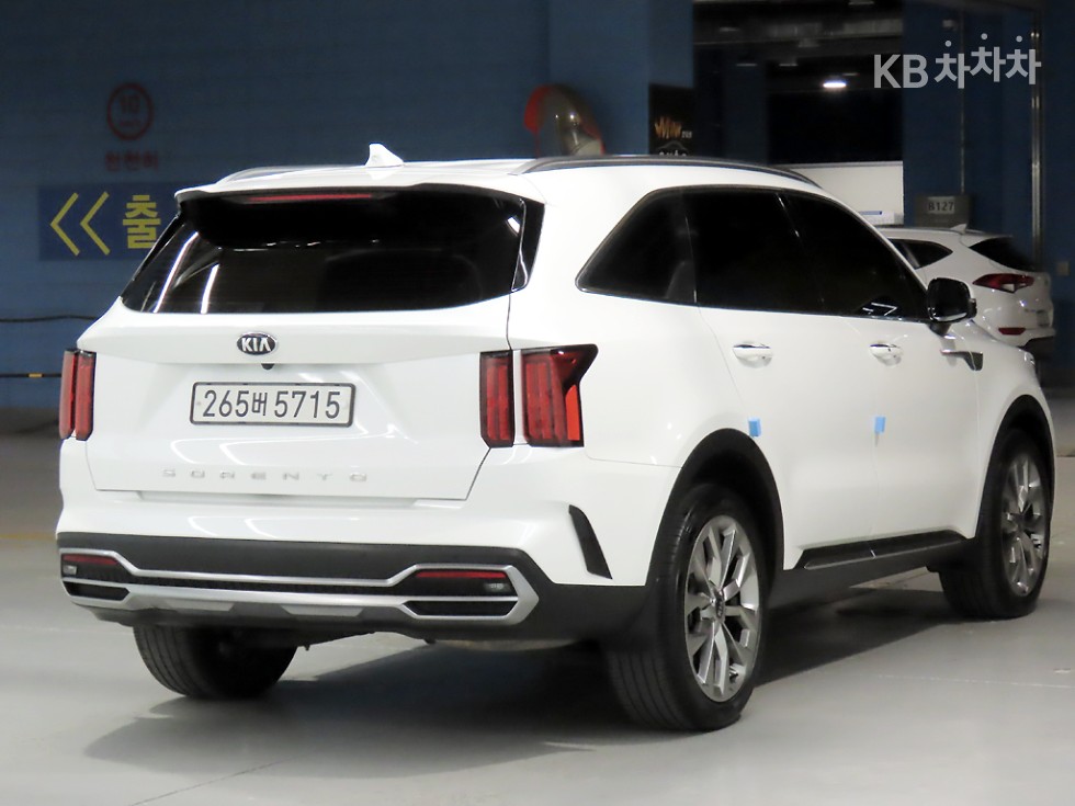 Kia Sorento — miniaturë 4