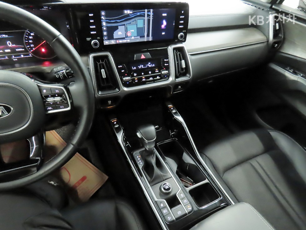 Kia Sorento — miniaturë 10