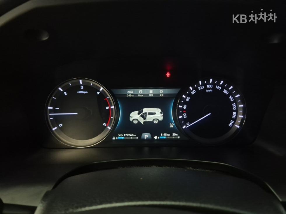 SsangYong Rexton — miniaturë 6