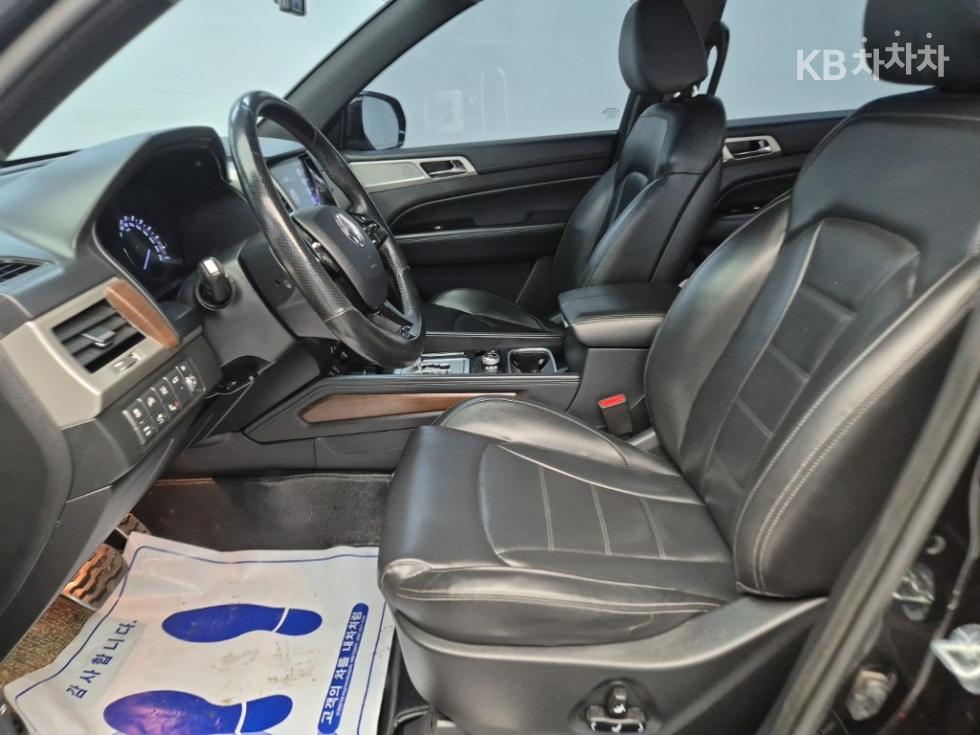 SsangYong Rexton — miniaturë 11