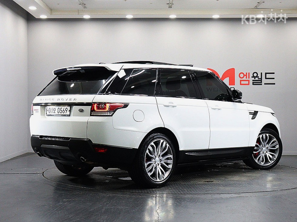 Land Rover Range Rover Sport — miniaturë 4