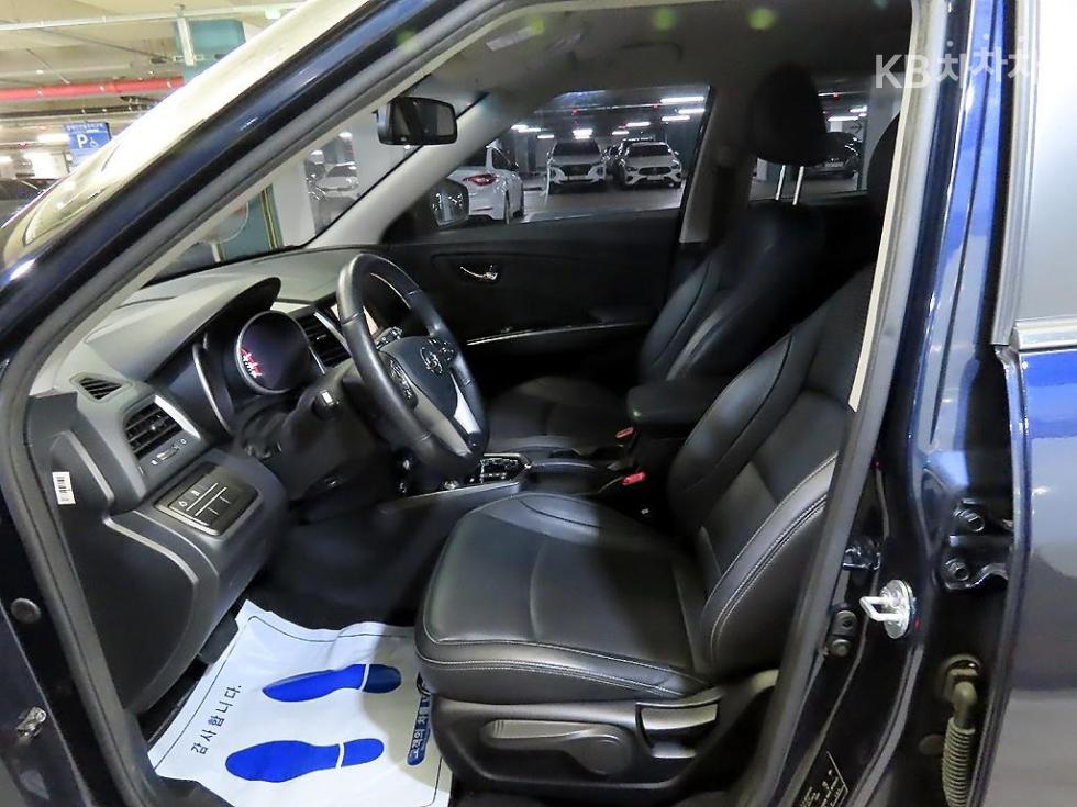 SsangYong Tivoli — miniaturë 6