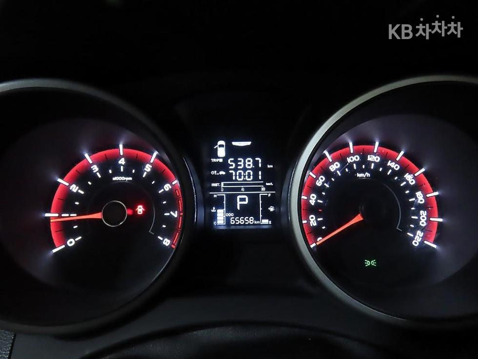 SsangYong Tivoli — miniaturë 9