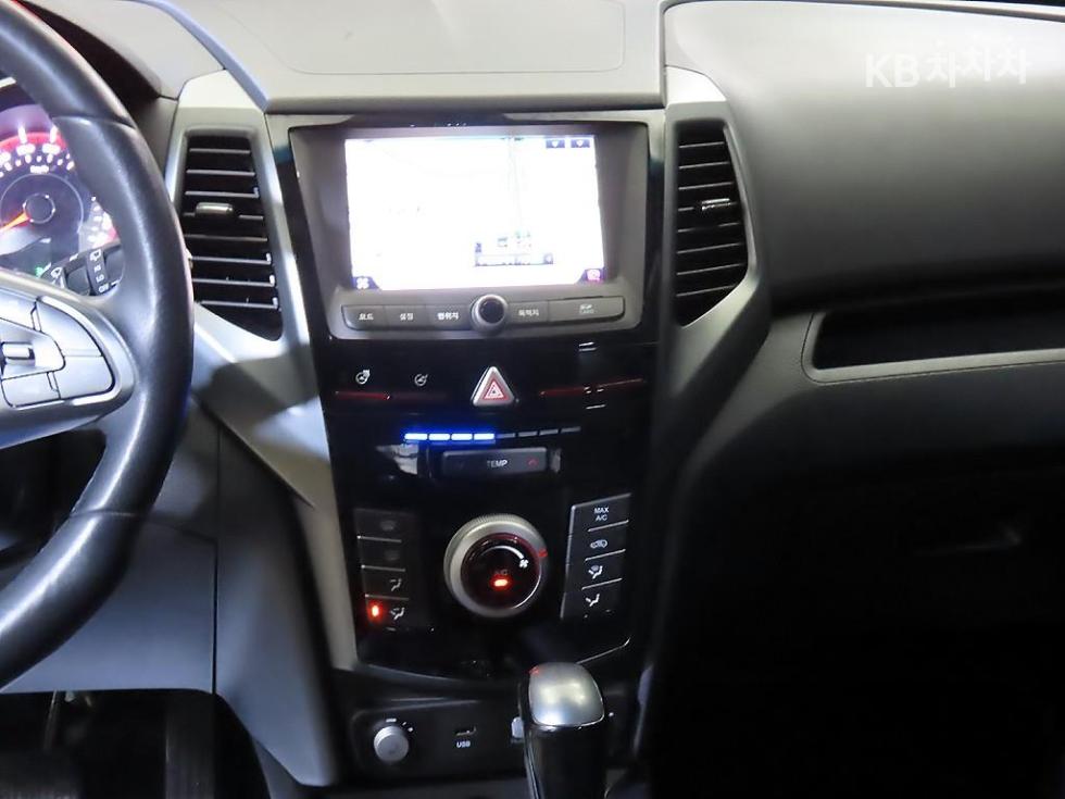 SsangYong Tivoli — miniaturë 11