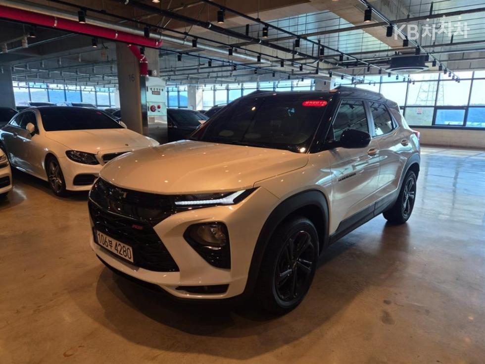 Chevrolet TrailBlazer — miniaturë 2