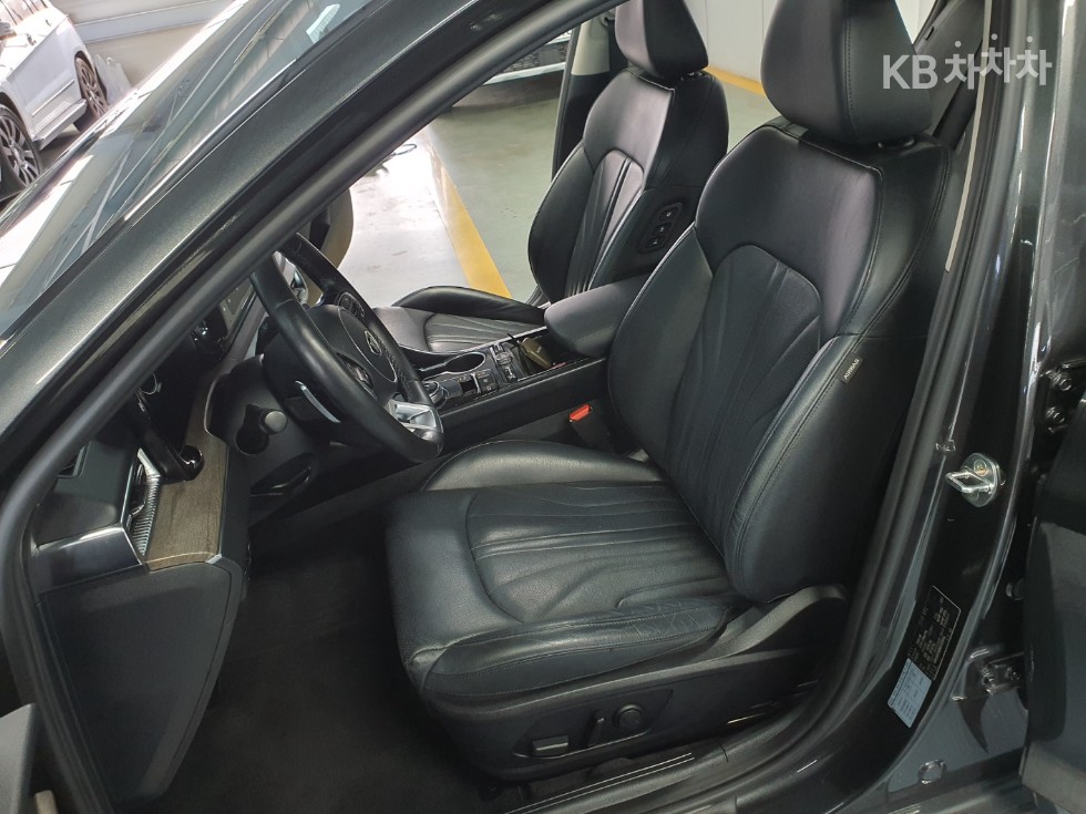 Kia K5 — miniaturë 9