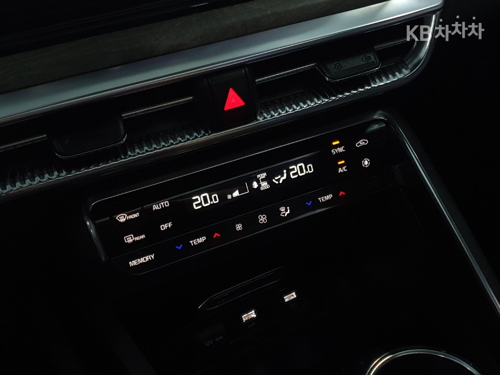 Kia K5 — miniaturë 16