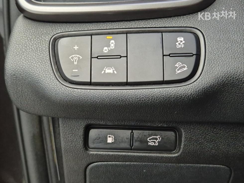 Kia Sorento — miniaturë 18