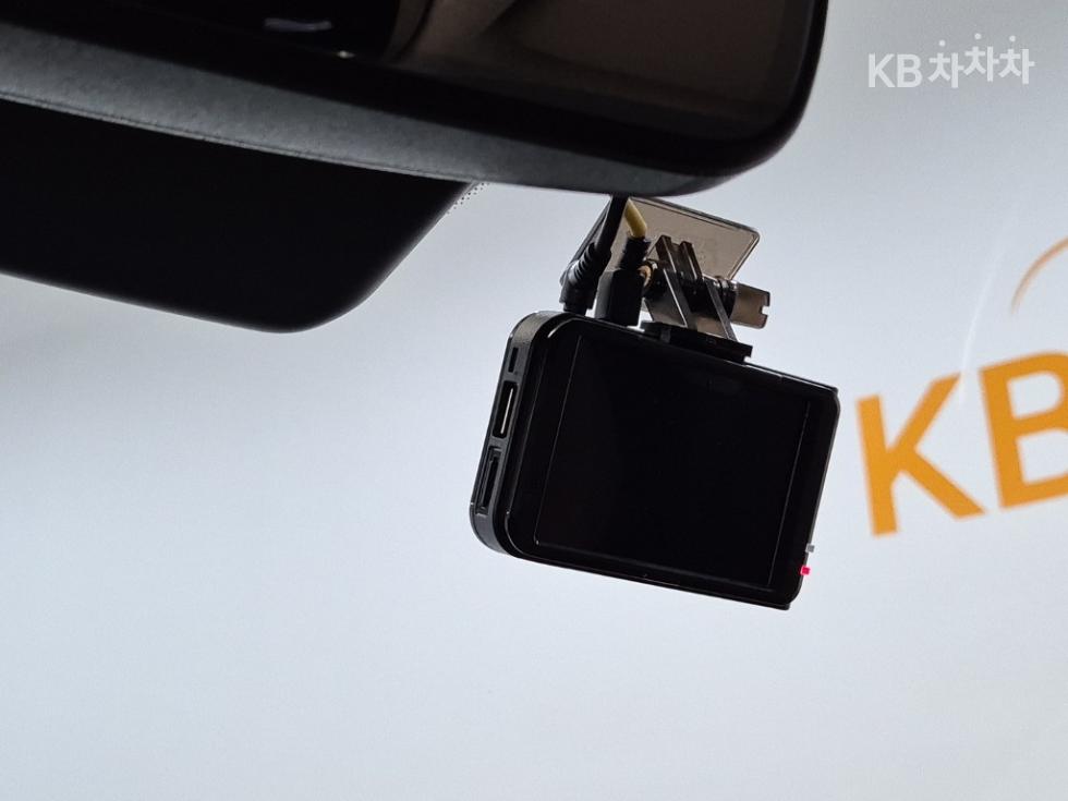 Kia Seltos — miniaturë 16