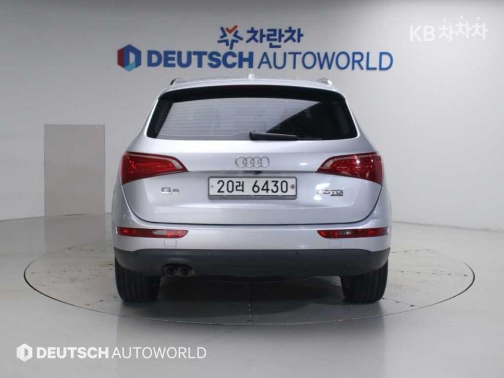Audi Q5 — miniaturë 4