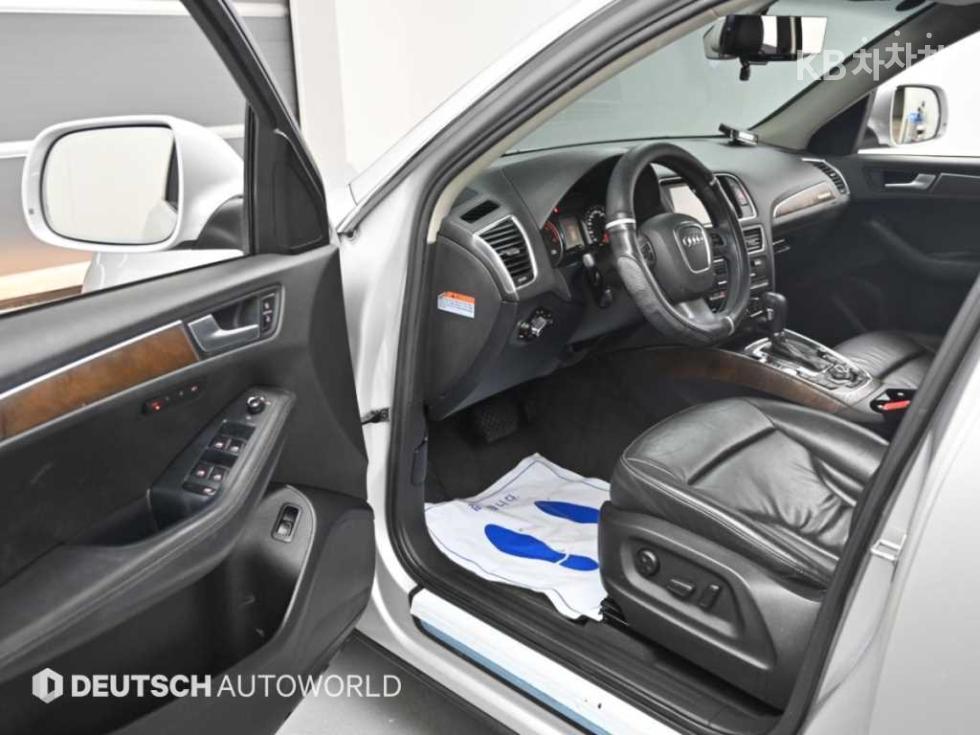 Audi Q5 — miniaturë 11