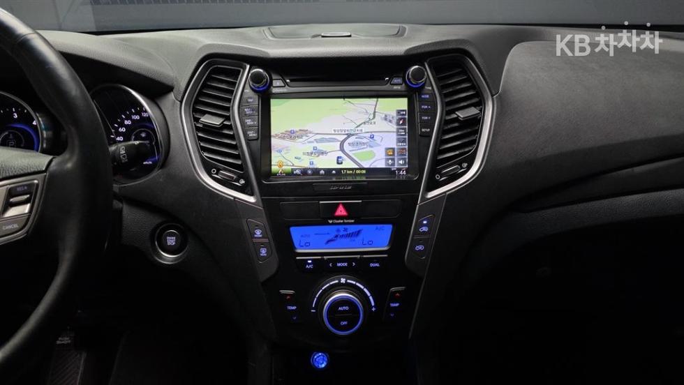Hyundai Santa Fe — miniaturë 7