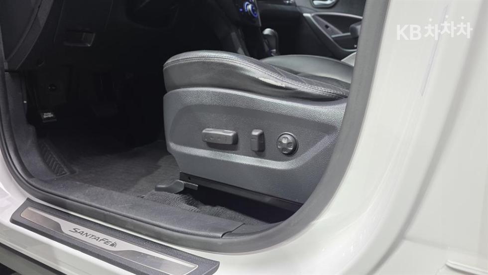 Hyundai Santa Fe — miniaturë 12