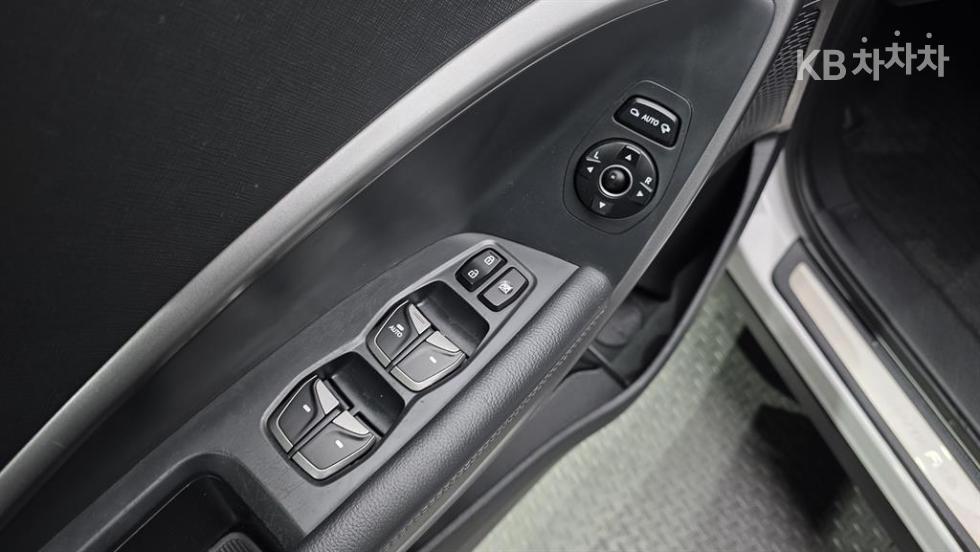 Hyundai Santa Fe — miniaturë 13