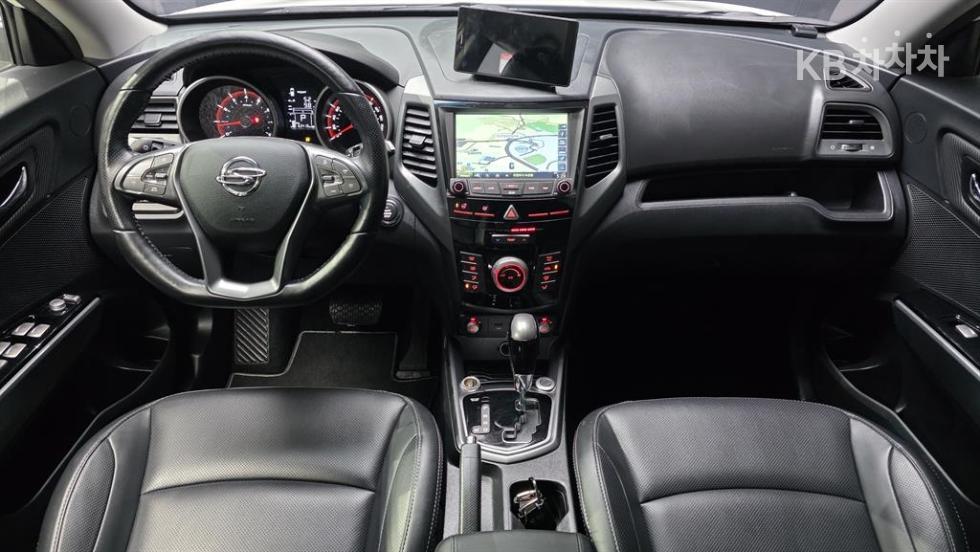 SsangYong Tivoli — miniaturë 8