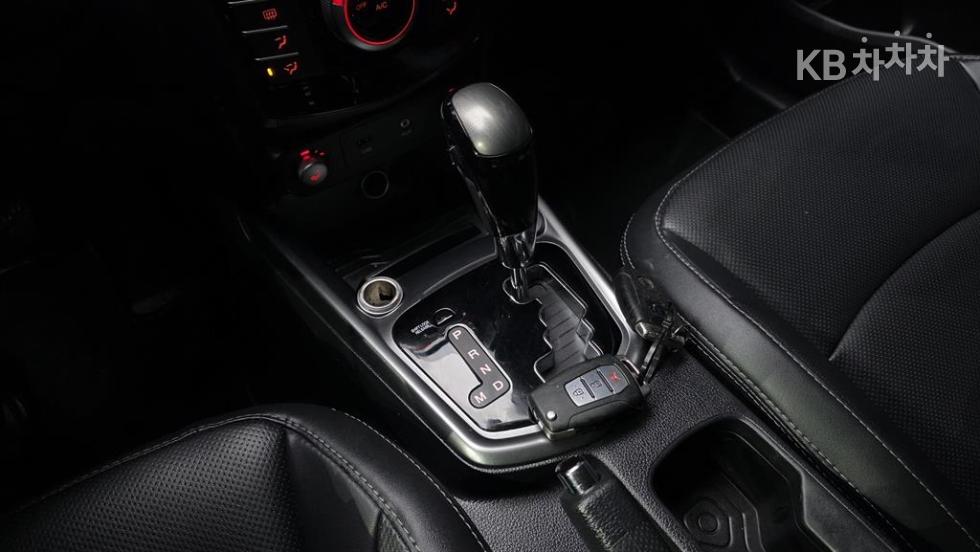 SsangYong Tivoli — miniaturë 13