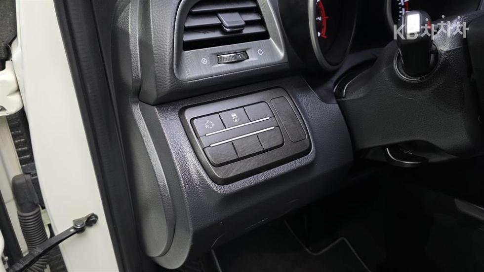 SsangYong Tivoli — miniaturë 17