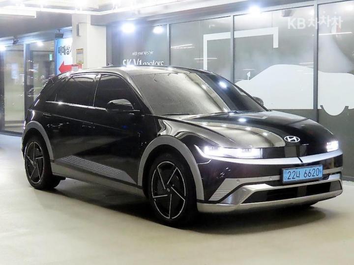 Hyundai IONIQ 5 롱레인지 프레스티지 — foto 1