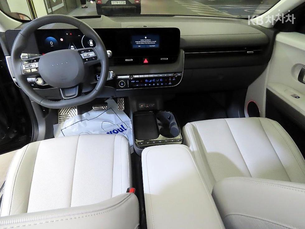 Hyundai IONIQ 5 — miniaturë 10