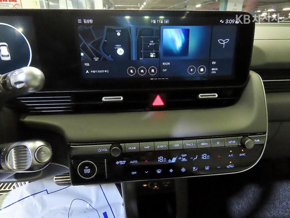 Hyundai IONIQ 5 — miniaturë 11